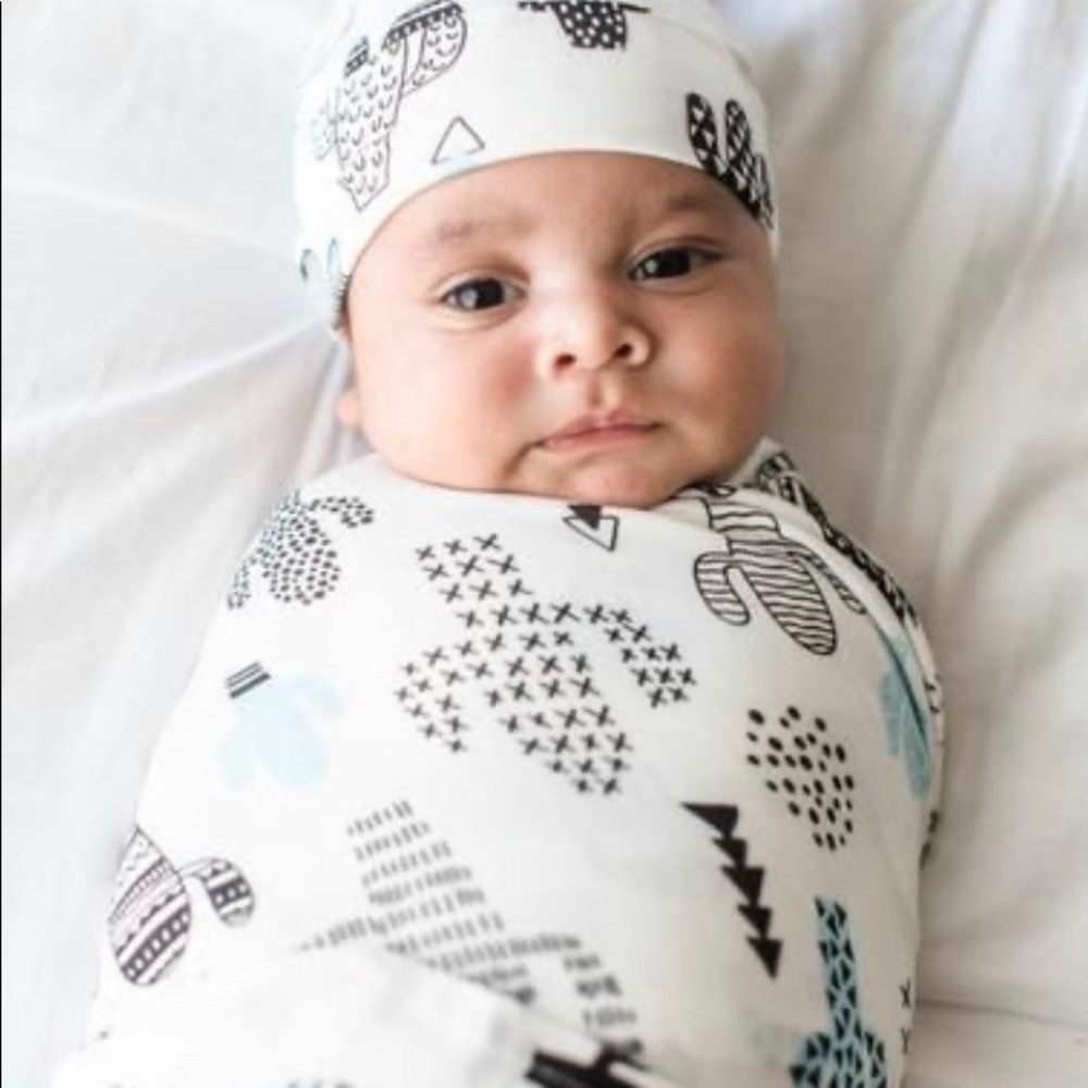 *DONT BUY* DISO these Little Sleepies swaddles - Picture 4 of 4